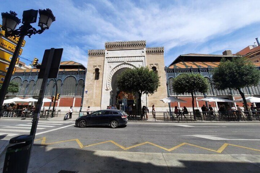 Private 3-Hour Málaga Food and Culture Tour with lunch included