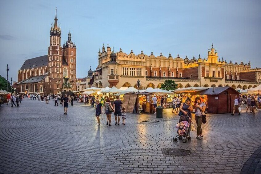 Private Self-Guided Walking Tour in Krakow