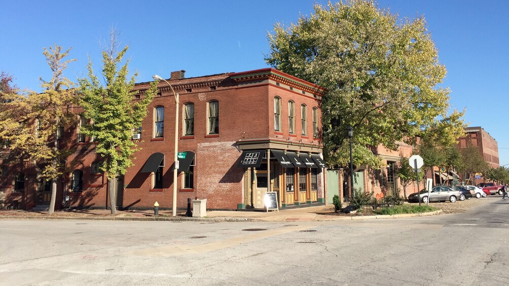 Show item 2 of 5. Street view on the Beer Lover's Tour in St. Louis, MO