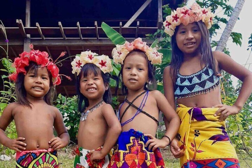 Embera Village Day Tour, Chagres River & Waterfalls + Lunch, Fruits & Water