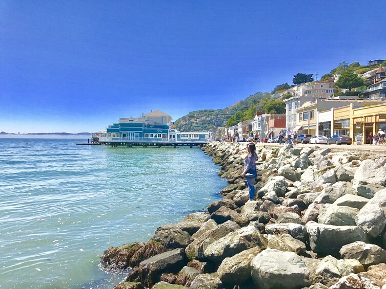 Guided Sausalito Food & Wine Tour with Tastings