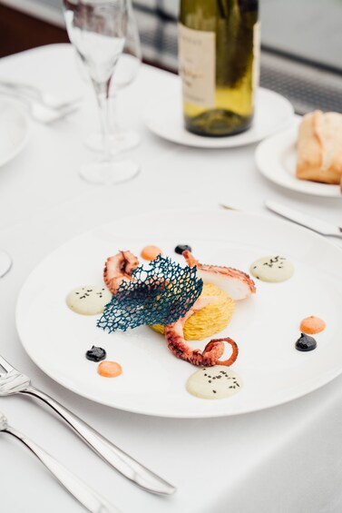 Valentine's Day Dinner Cruise on the Seine river in Paris