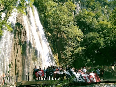 Half-Day Tour of Cola de Caballo Waterfall & Santiago