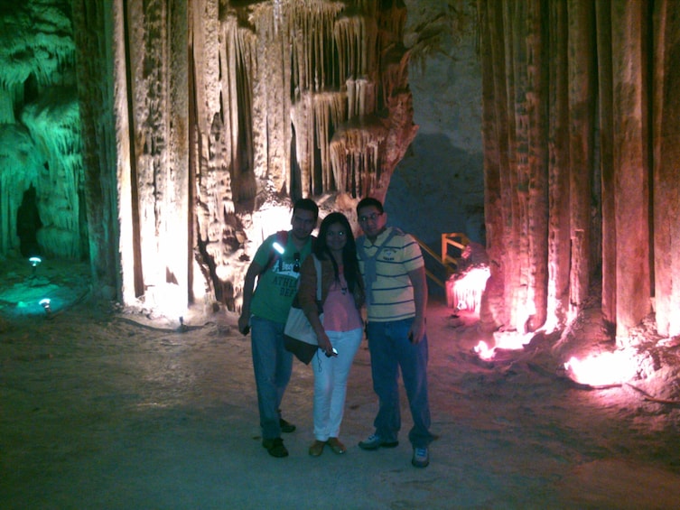 Half-Day Guided García Caves Tour