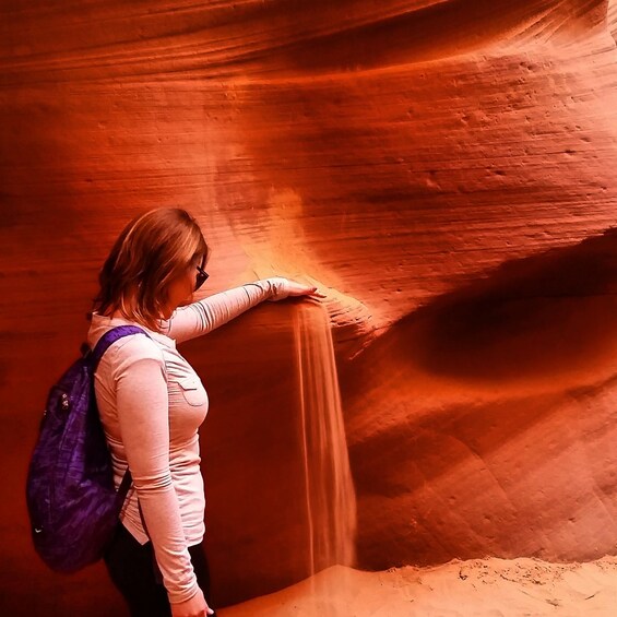 Antelope Canyon & Horseshoe Bend Tour from Flagstaff