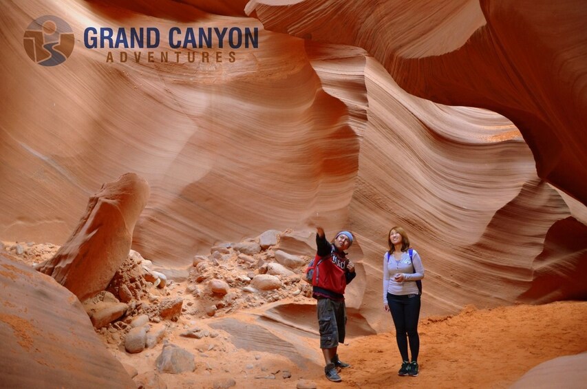 Antelope Canyon & Horseshoe Bend Tour from Flagstaff