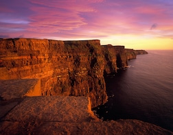 Aran Islands,Cliffs of Moher & Cliff Cruise Tour from Galway
