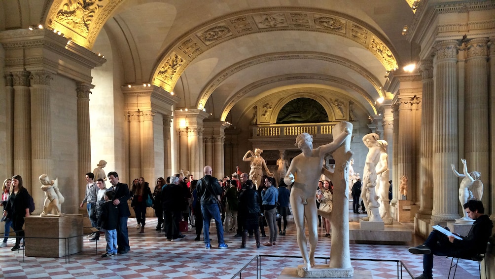 Inside the Louvre with exhibits