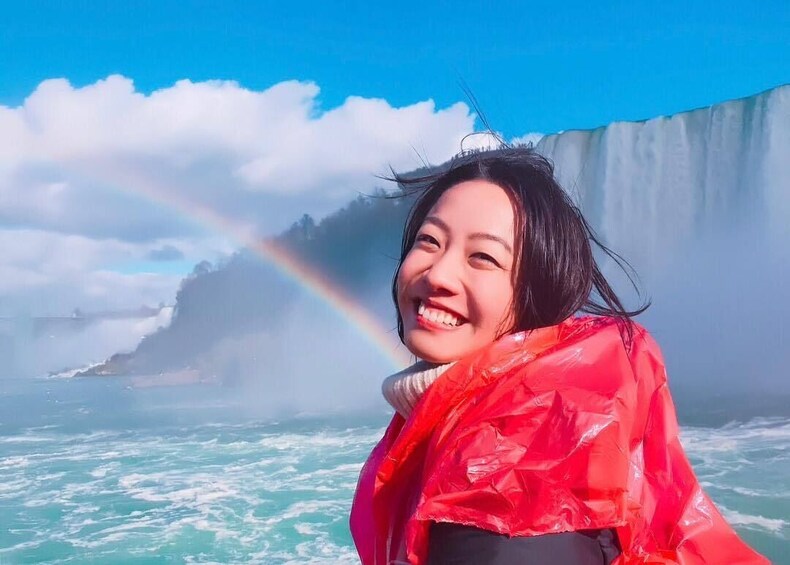 Niagara Falls Day Tour from Toronto with Buffet Lunch & Boat