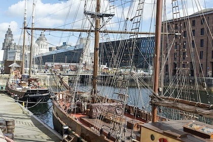 Liverpool Slavery Walking Tour - Commercial Side