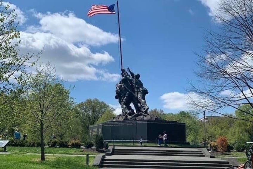 US Marine Corps 
War Memorial