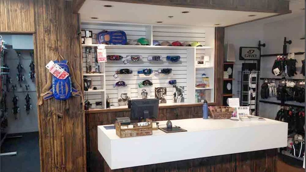 Snowmass Snowboard Rental Package in Colorado