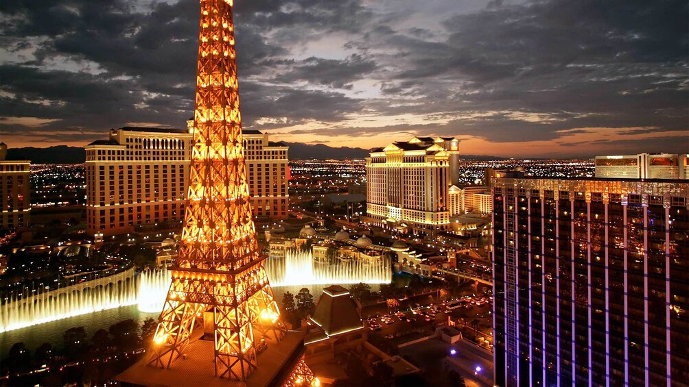 High Roller Observation Wheel Eiffel Tower Viewing Deck