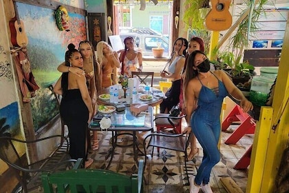 Puerto Rican Brunch and Salsa Class in San Juan with Charlotte