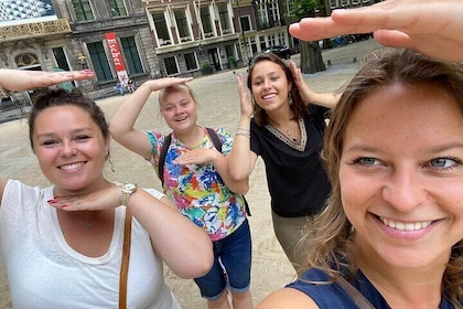 Whodunnit - Interactive city walk in Düsseldorf