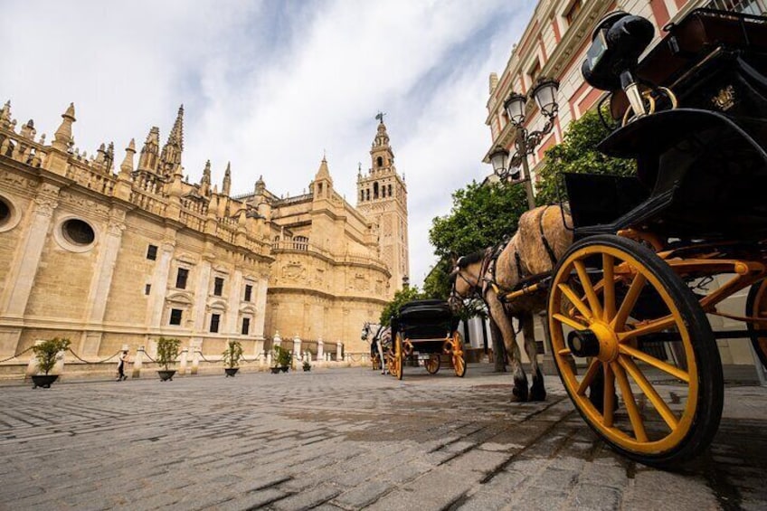 Small-Group Walking Tour of Monumental Seville