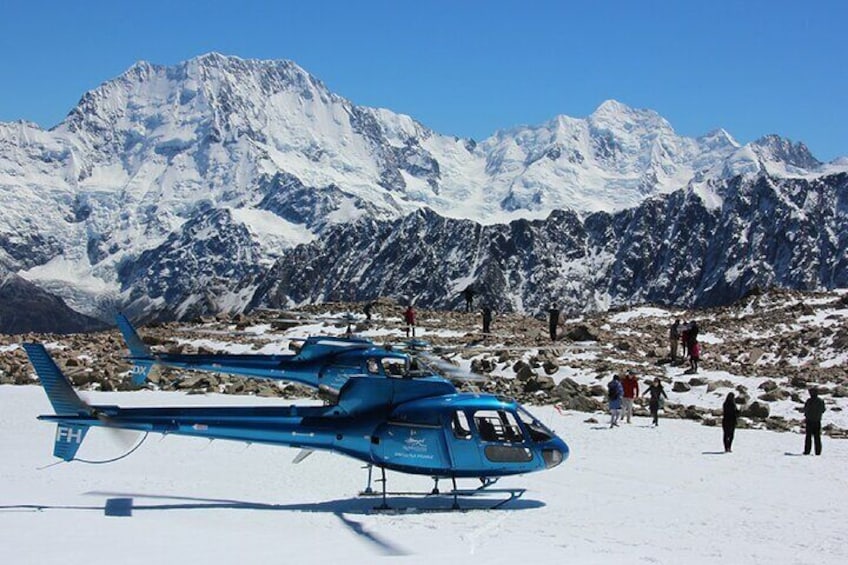 Glacier Explorer - 1 Glacier with Snow Landing - 25min