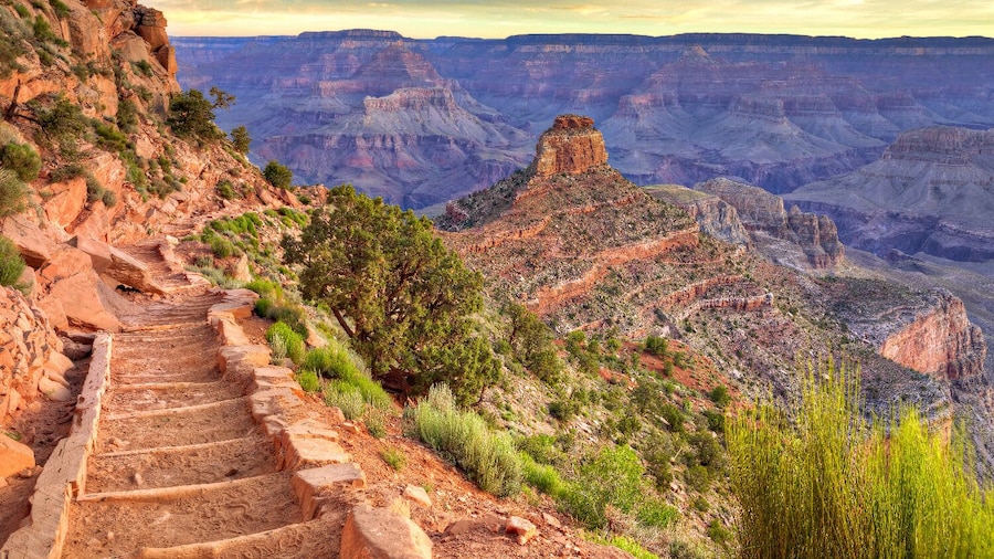 Grand Canyon and Sedona Self-Guided Bundle Tour