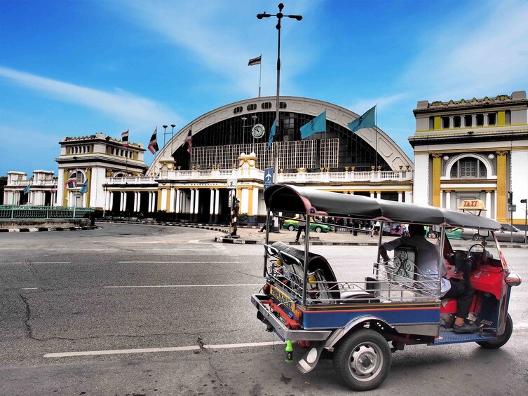  Private day Tour - Ayuthaya From Bangkok - Walking Tour by Tour East