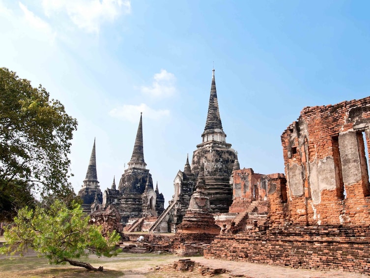  Private day Tour - Ayuthaya From Bangkok - Walking Tour by Tour East