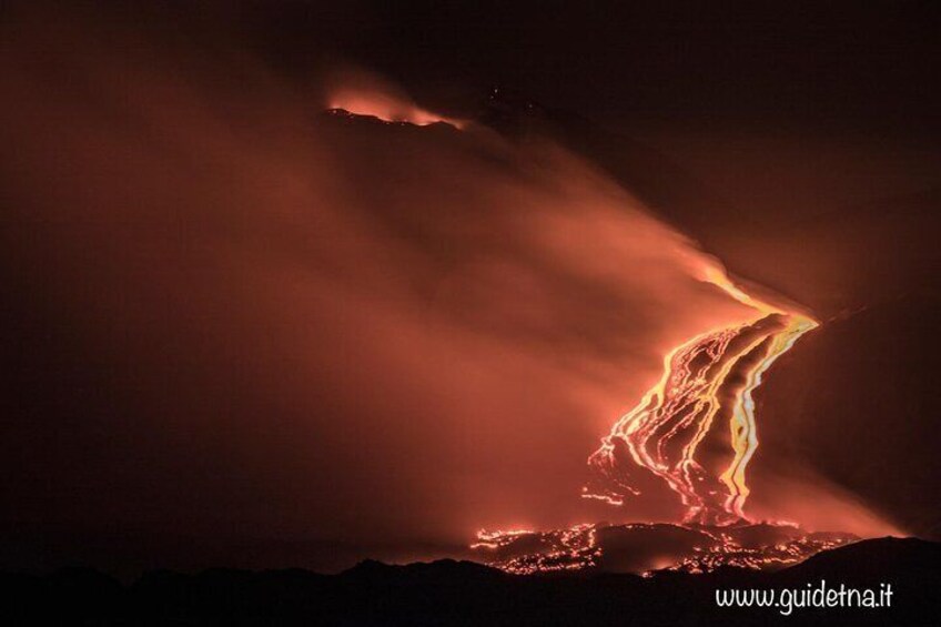 Etna Excursions Summit Craters (3323m) with Volcanological Guides - guidetna.it