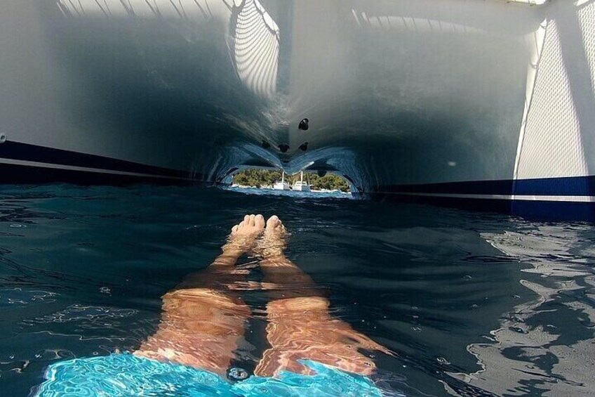 Day trip on a sailing catamaran in Sardinia test