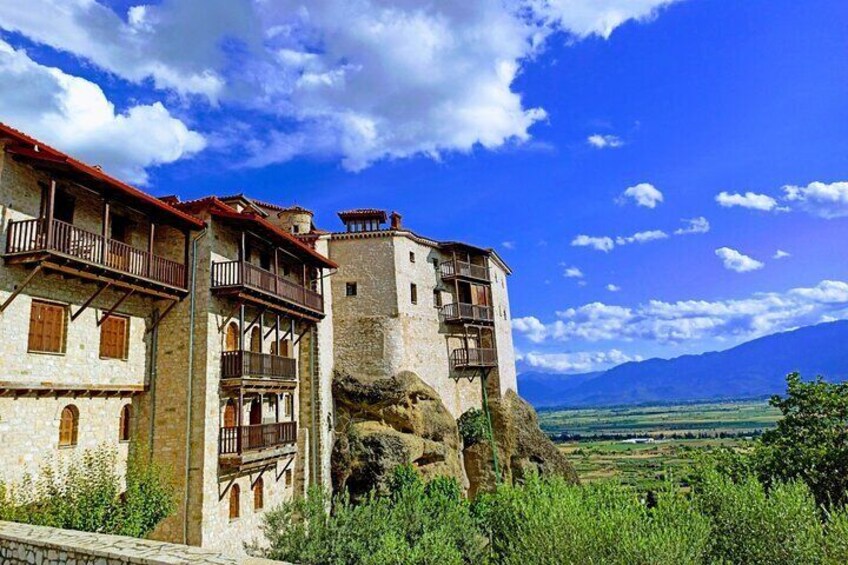 Small-Group Guided Tour in Meteora