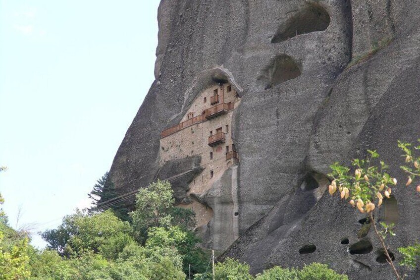 Small-Group Guided Tour in Meteora