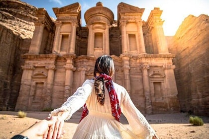2-Day Private Tour: Petra and Wadi Rum Visit From Amman 