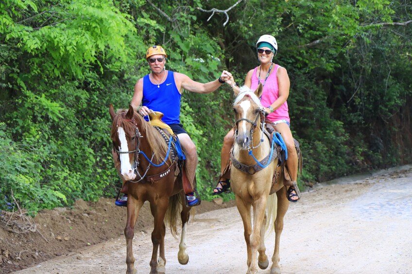 Puerto Vallarta: Horseback Riding Tour