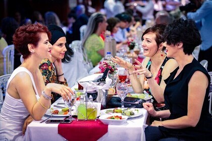 Bosphorus Dinner Cruise with Live Performance, Folk Dance and DJ