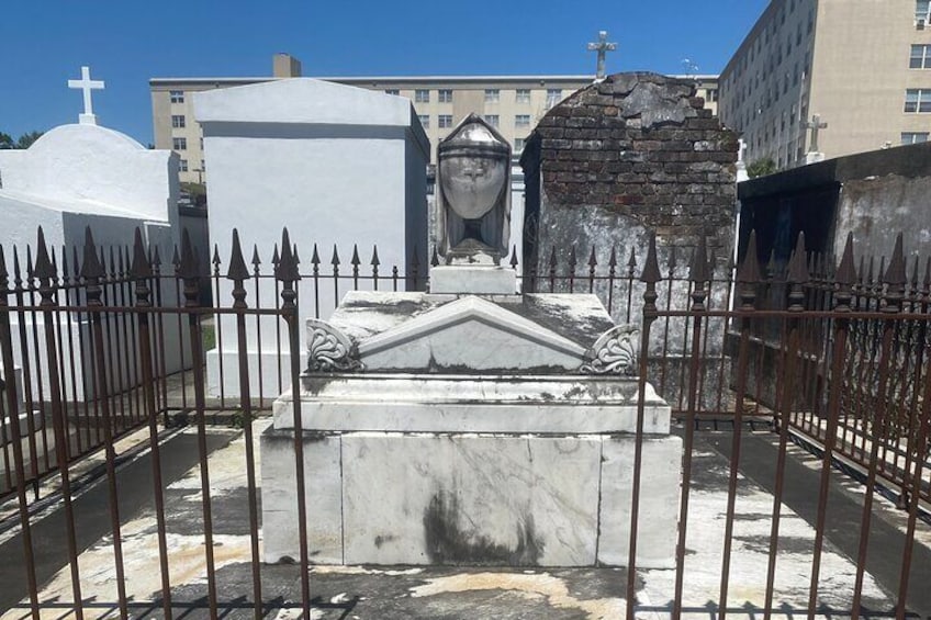 St. Louis Cemetery No. 3 Walking Tour