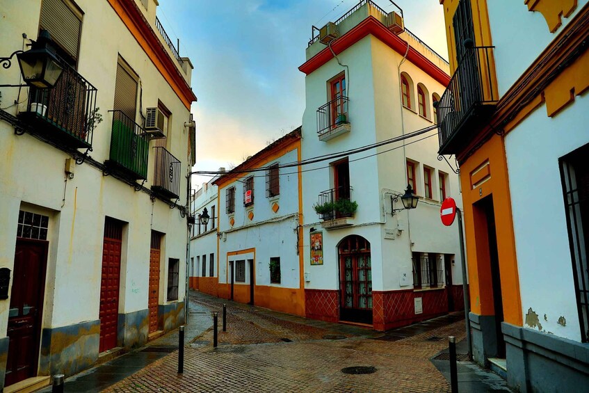 Picture 10 for Activity Córdoba: Jewish Quarter, Synagogue, Mosque, and Alcázar Tour