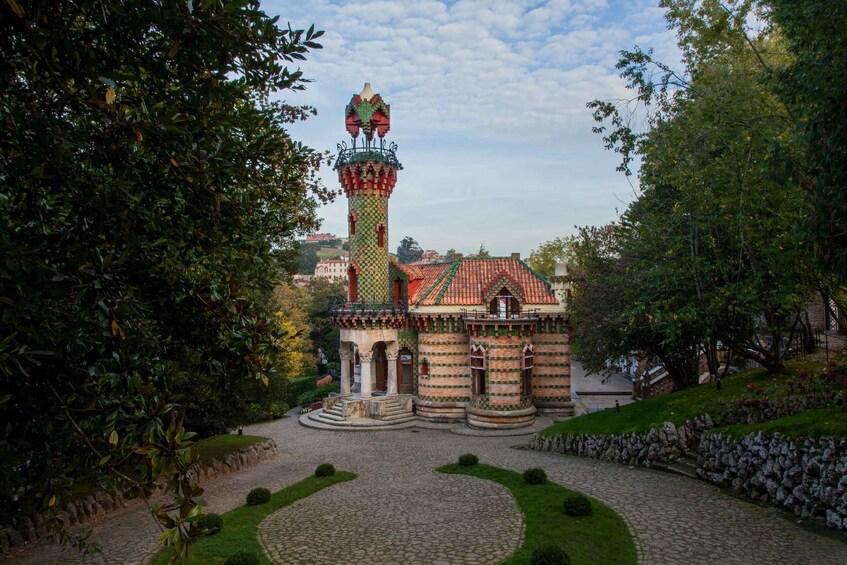 Picture 4 for Activity El Capricho Entrance Ticket