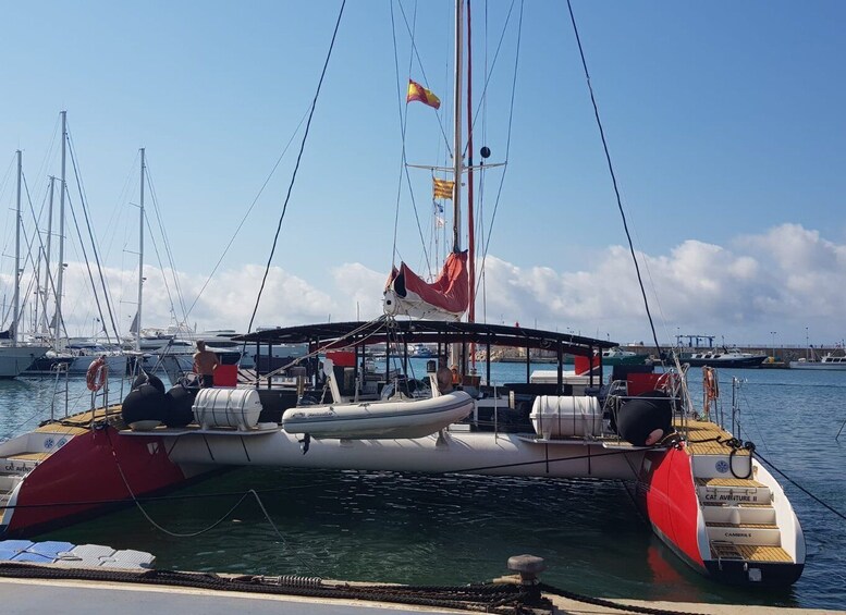 Picture 3 for Activity Cambrils/Salou: Coastline Catamaran 2h with drinks, pickup