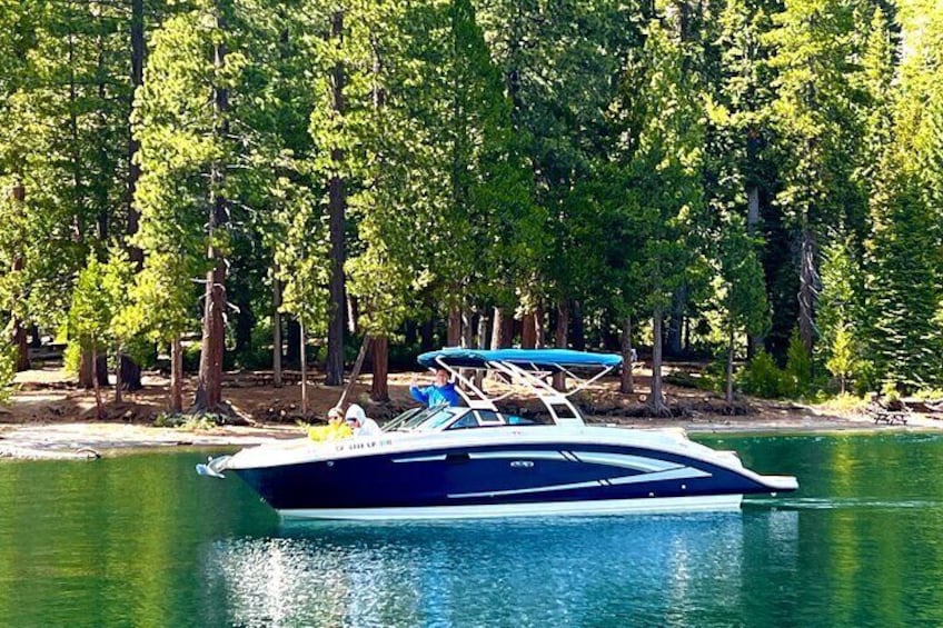 Private Yacht Class Boat Tour on Lake Tahoe