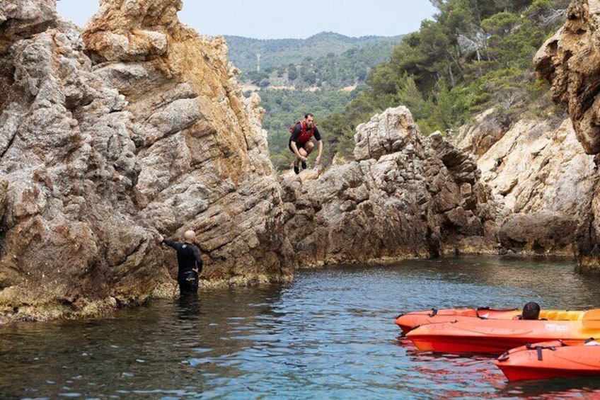 Costa Brava Kayak and Snorkel Tour, Food experience and a visit to Tossa de Mar