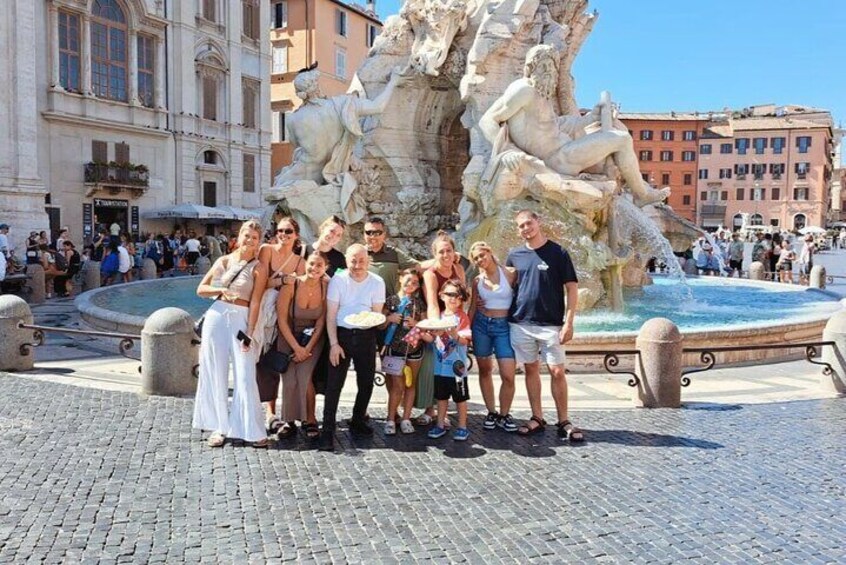 Fettuccine Pasta Making Cooking Classes in Rome - Piazza Navona