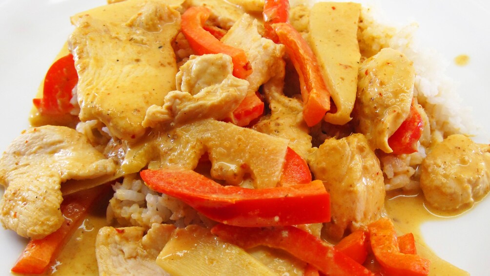 Coconut Curry Chicken with red peppers