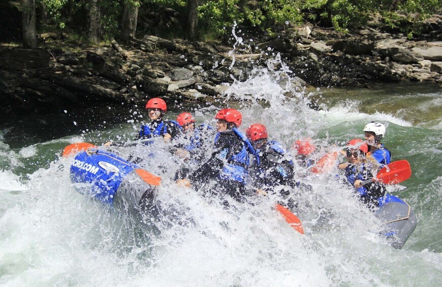 Picture 1 for Activity From Llavorsí: White Water Rafting