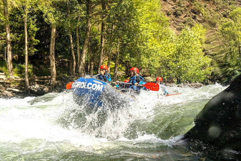 Picture 3 for Activity From Llavorsí: White Water Rafting