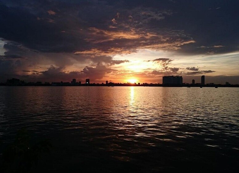 Picture 9 for Activity Phnom Penh: Mekong River Sunset Cruise with free flow drink