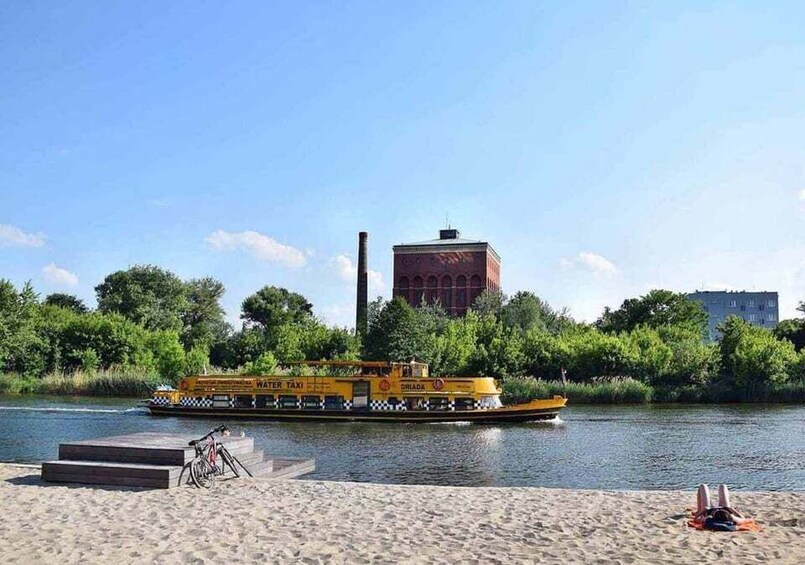 Picture 7 for Activity Wrocław: Old Town Tour and River Boat Ride with Music