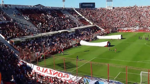 Buenos Aires: Football Match Experience with a Local