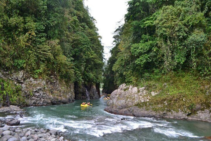 Entering the Canyon of Two Mountains