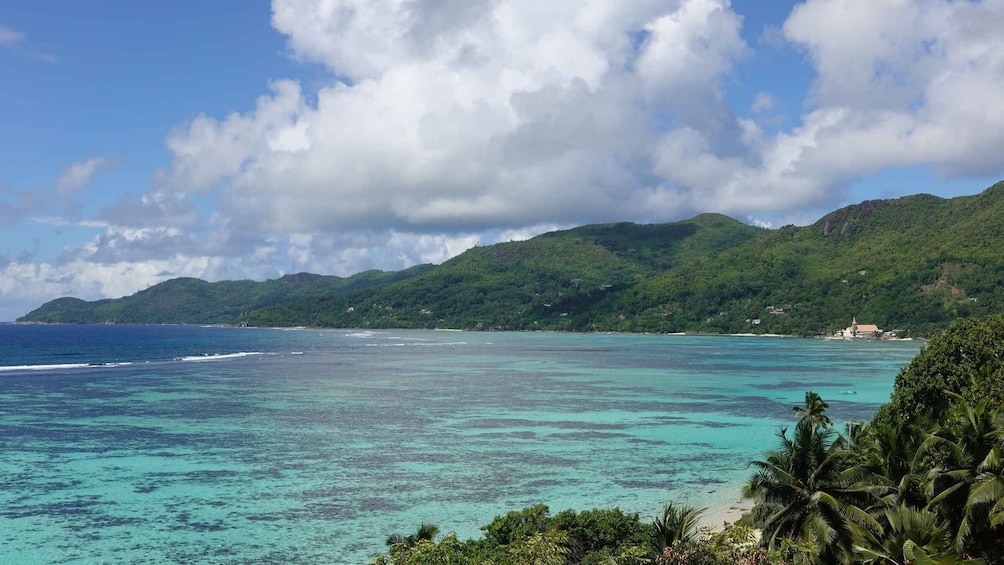 Picture 5 for Activity Mahé Island: Island Highlights Guided Day Trip with Lunch