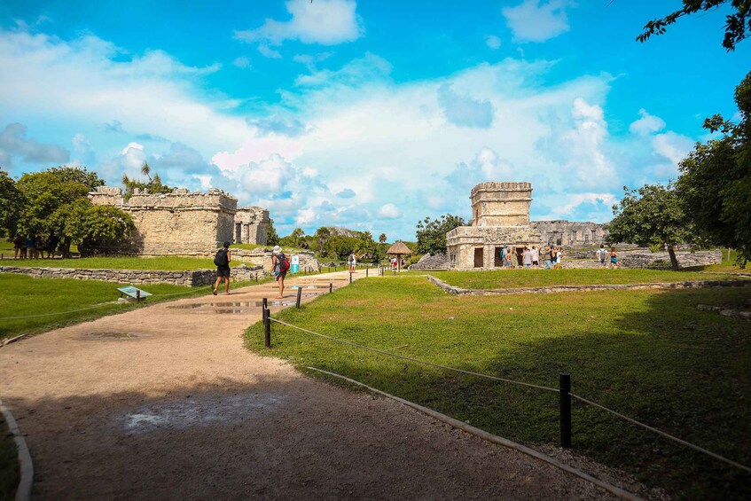 Picture 10 for Activity From Cozumel: Express Tour to Tulum Mayan Ruins