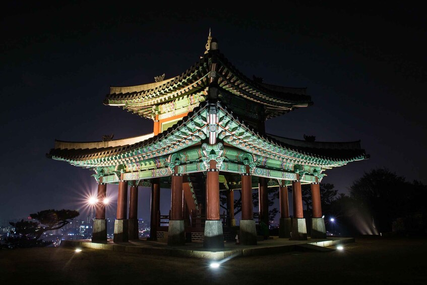 Picture 12 for Activity From Seoul: Evening Tour to UNESCO Suwon Hwaseong Fortress