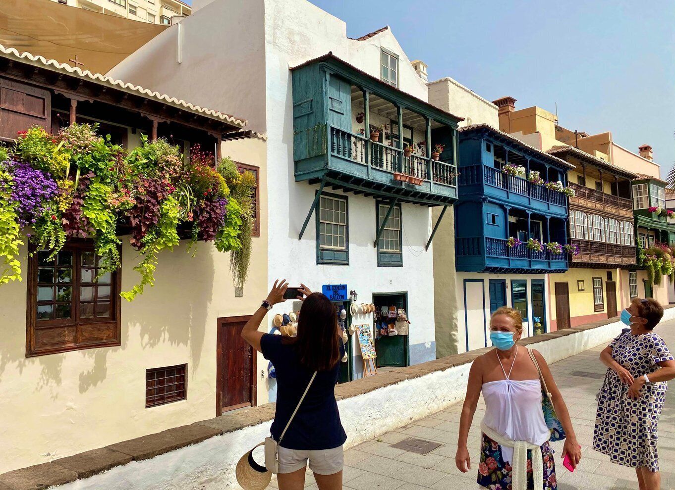 From Tenerife: Day Trip to La Palma Volcanic Landscapes