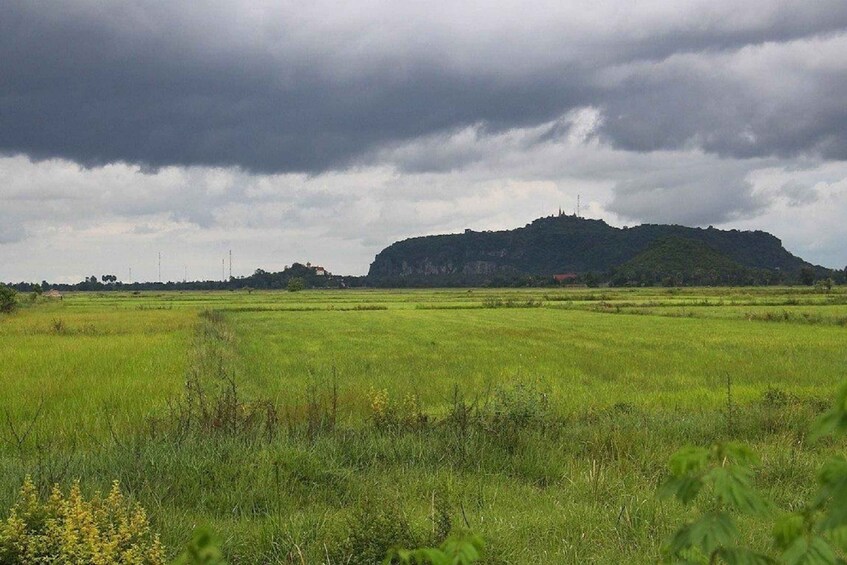 Picture 5 for Activity From Siem Reap: Day Trip to Battambang's Temple Tour